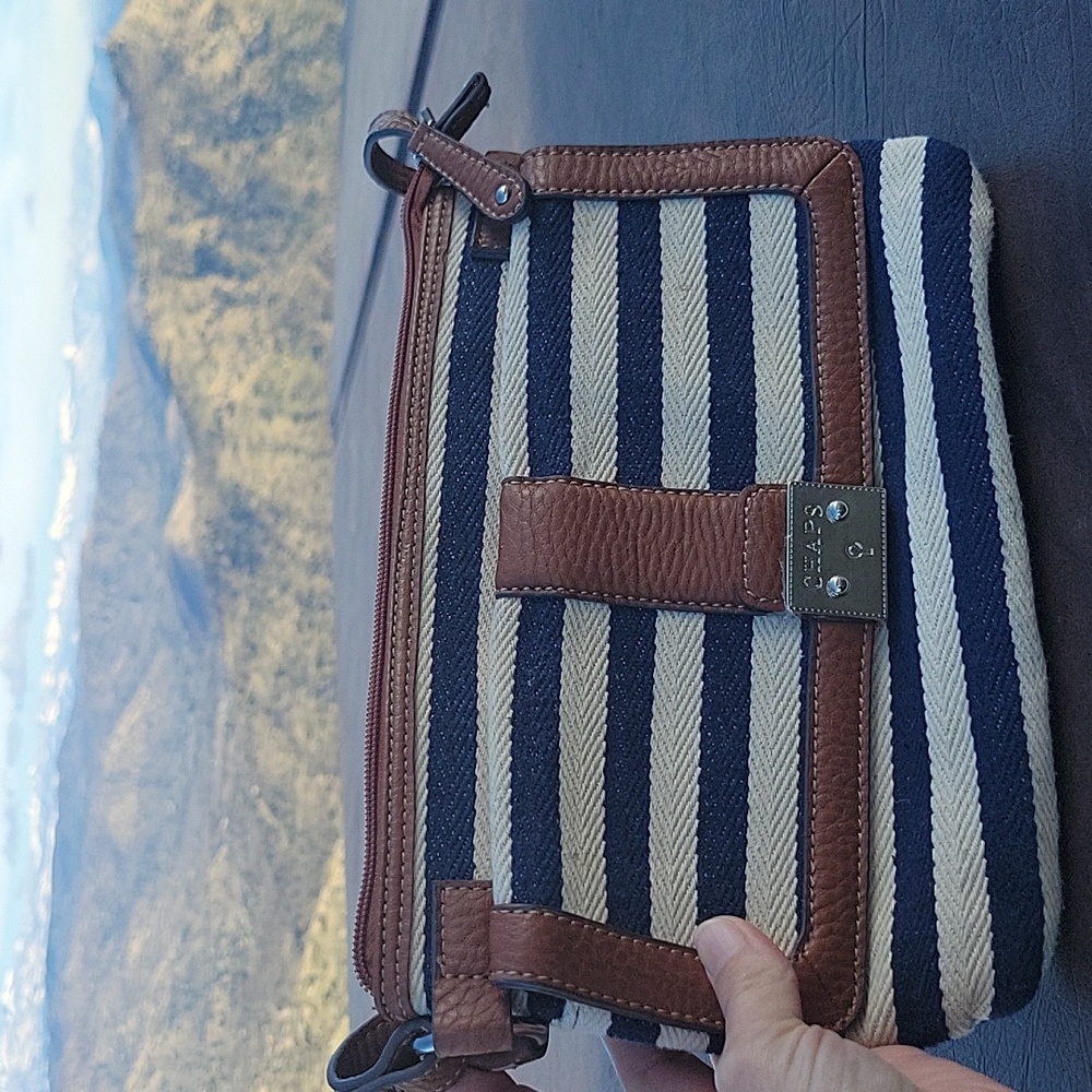 CHAPS purse